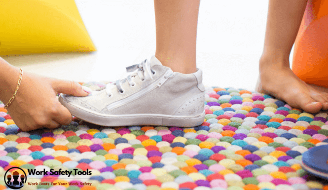 Additional Fit Tips for Kids' Boots and Shoes