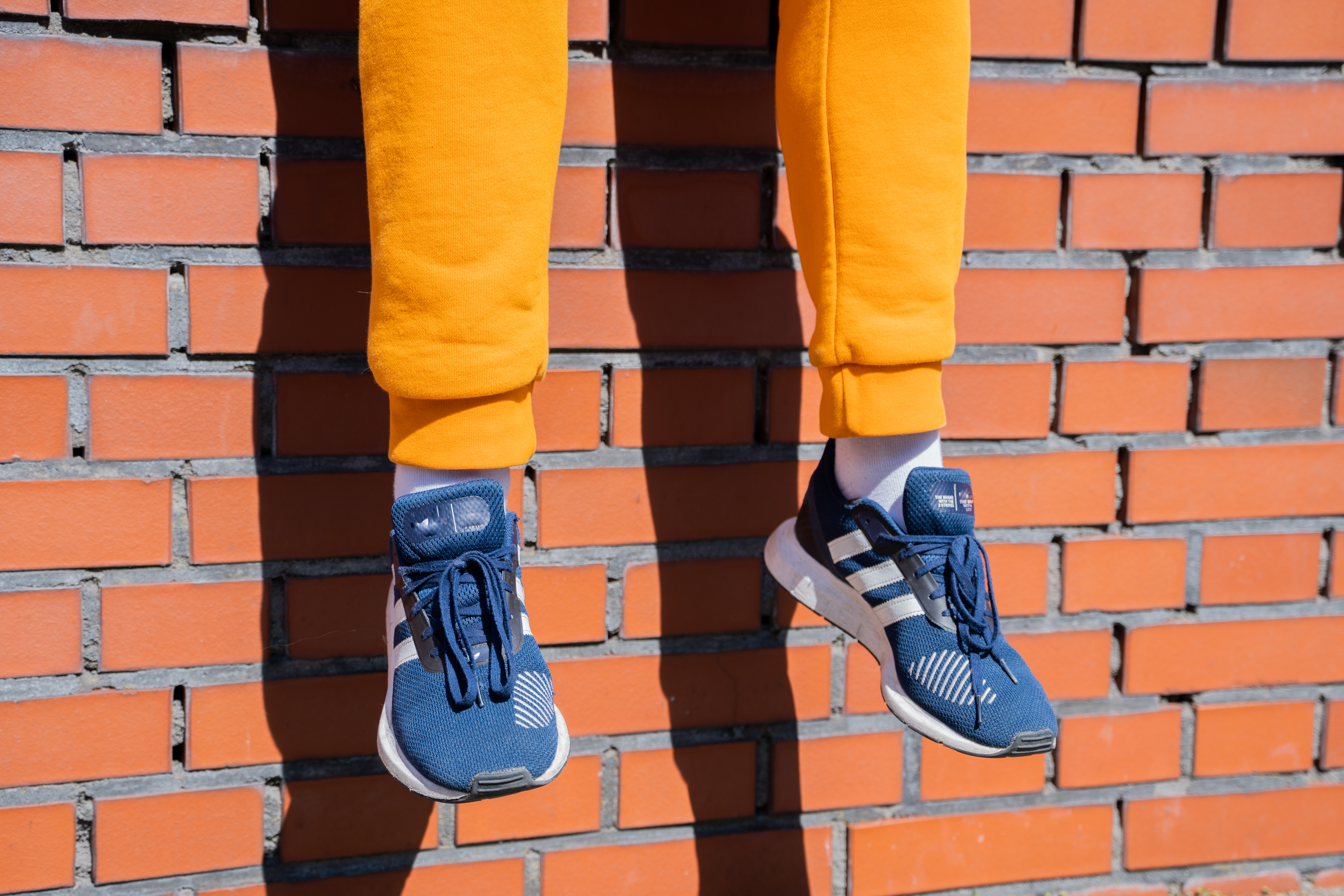 Upgrade Your Footwear Game With Adidas Men'S Fashion Sneakers