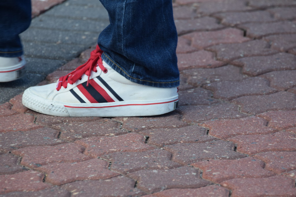 Stylish Adidas Shoes With Blue And Red Stripes