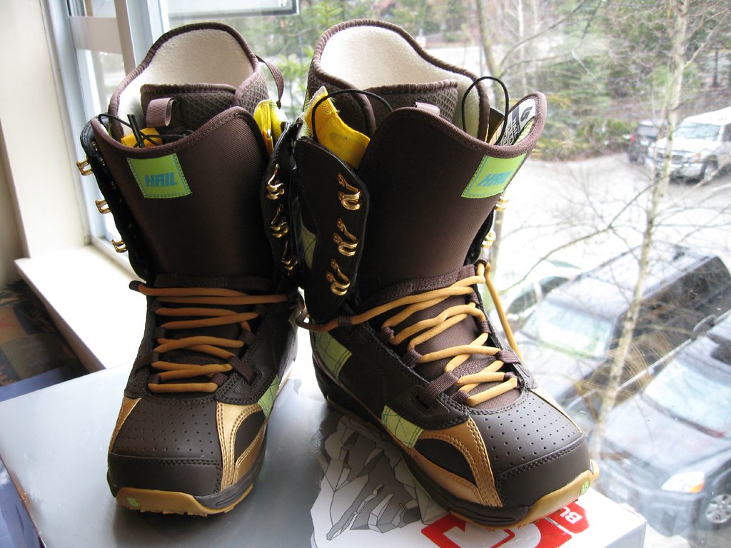 Does Adidas Still Make Snowboard Boots?