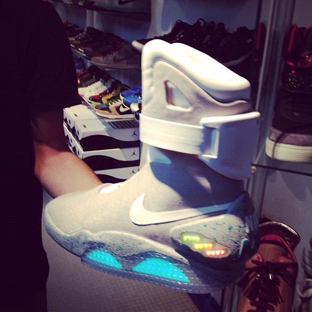 How Can You Tell If Nikes Are Fake?