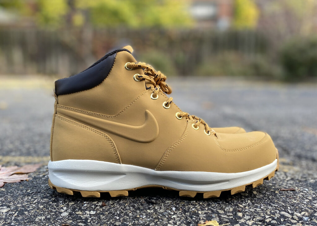 Are Nike Manoa Boots Waterproof?