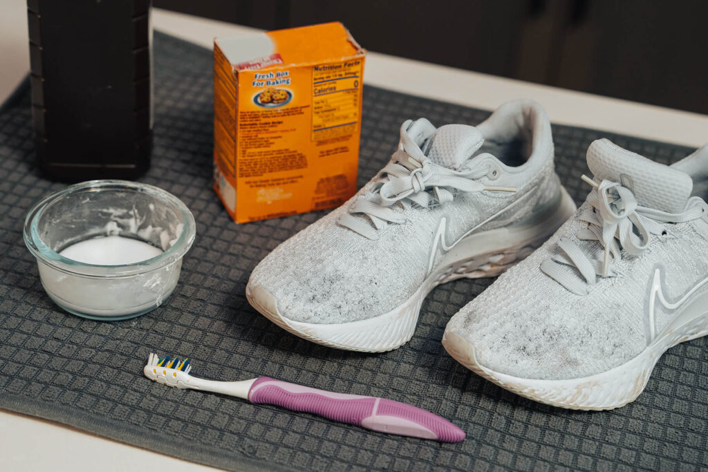 how-to-clean-fabric-shoes-nike