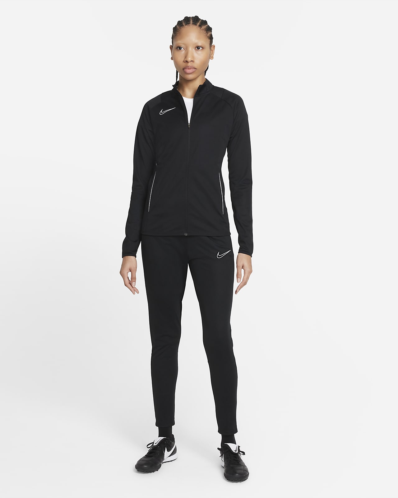 Stay Warm And Stylish With Nike Warm Up Suits Women'S