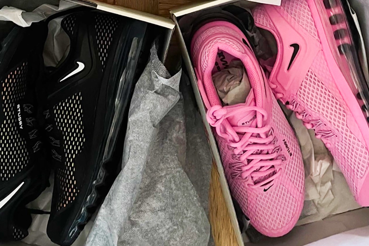 pink and black nike air max