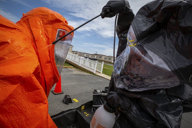 Supportive And Stylish: Reebok Workout Mid Strap Sneakers