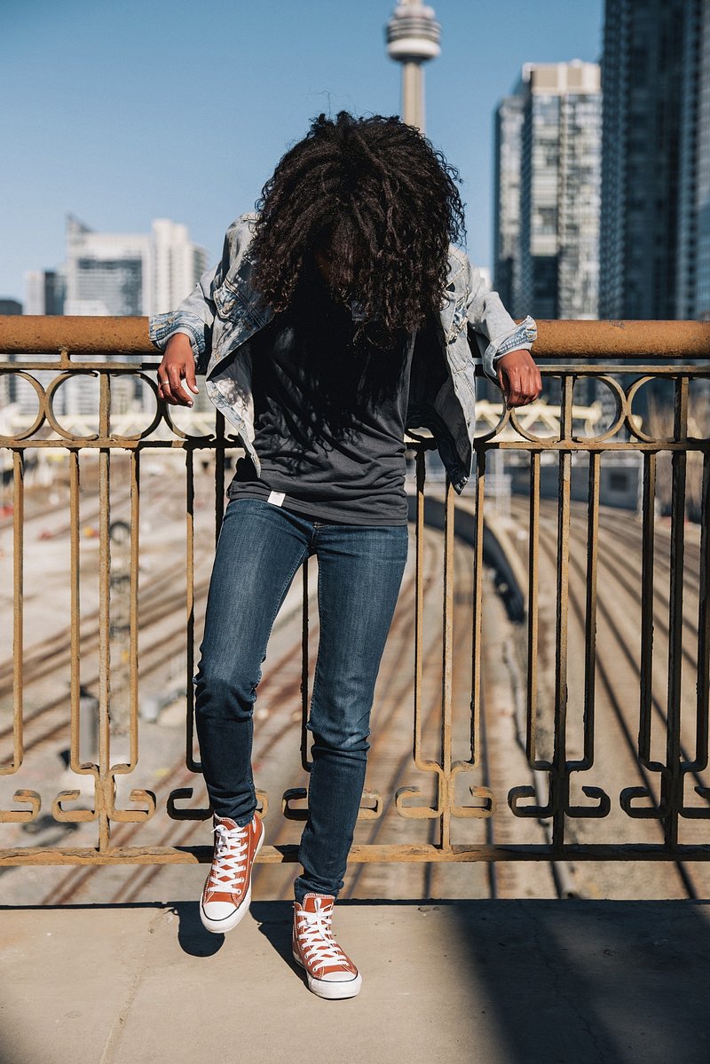 Nike Air Max 90 Midnight Navy: The Sleek And Stylish Sneaker For Any Occasion