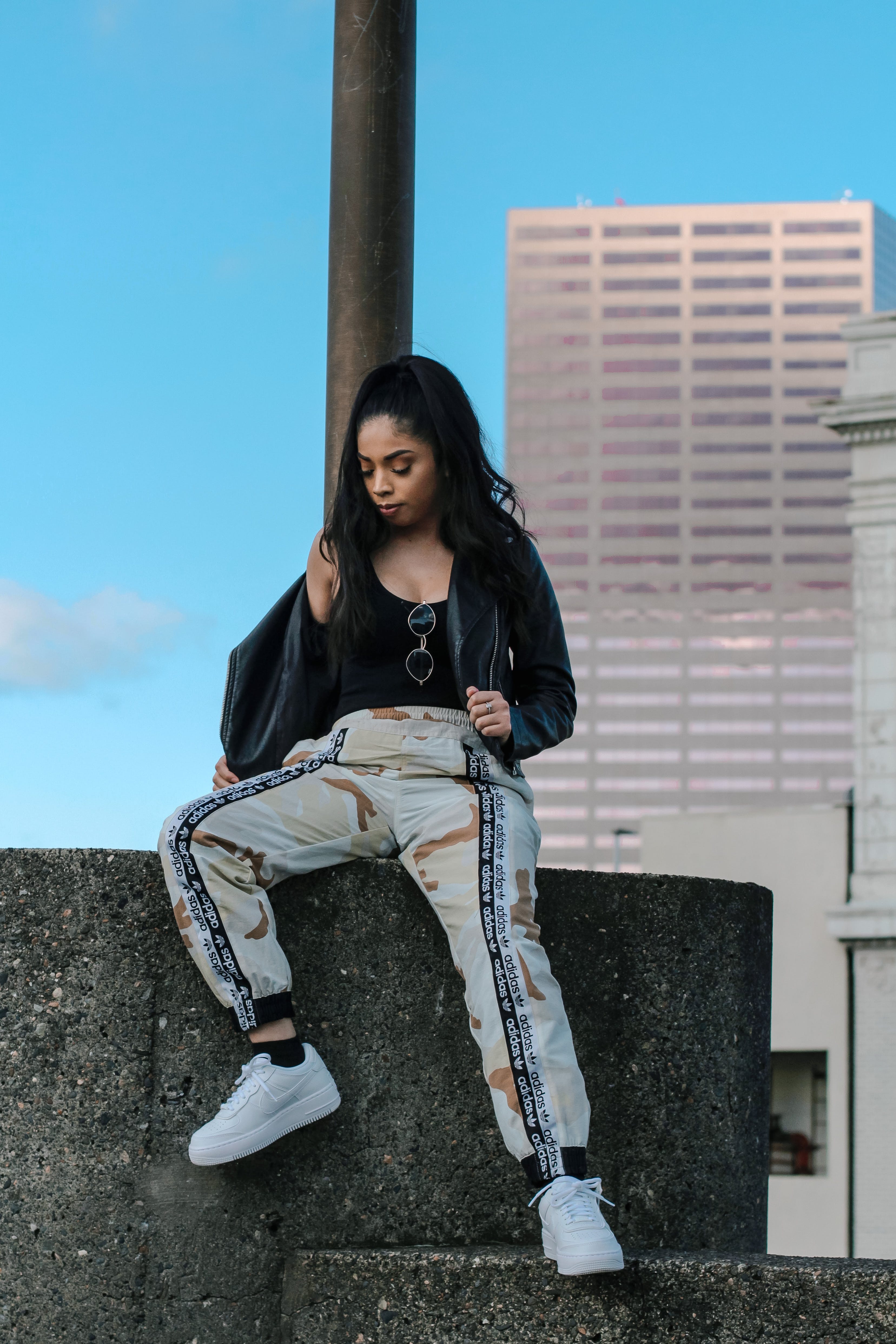 How To Wear Reebok Joggers?