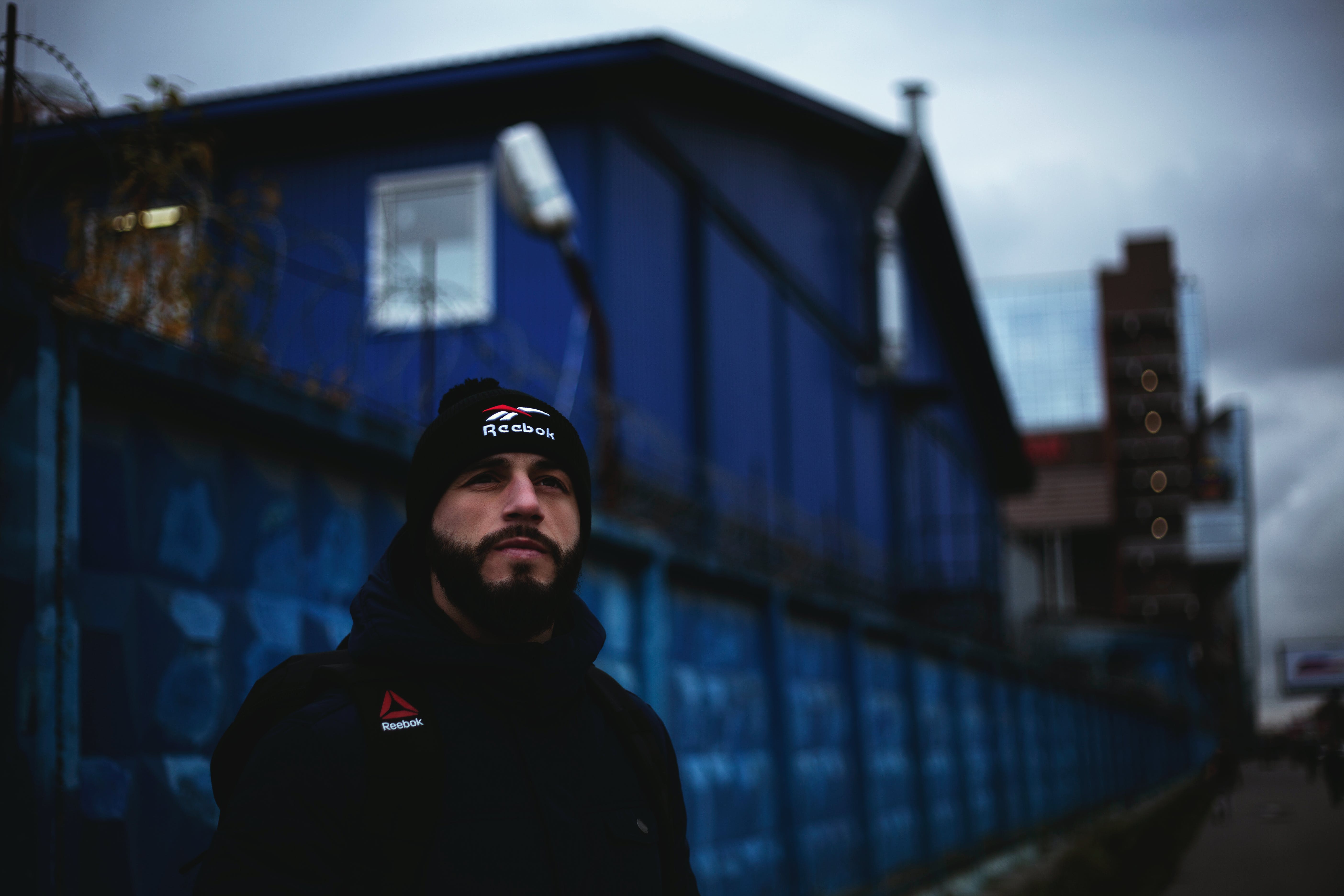 How Tonwear Black Reeboks Men?