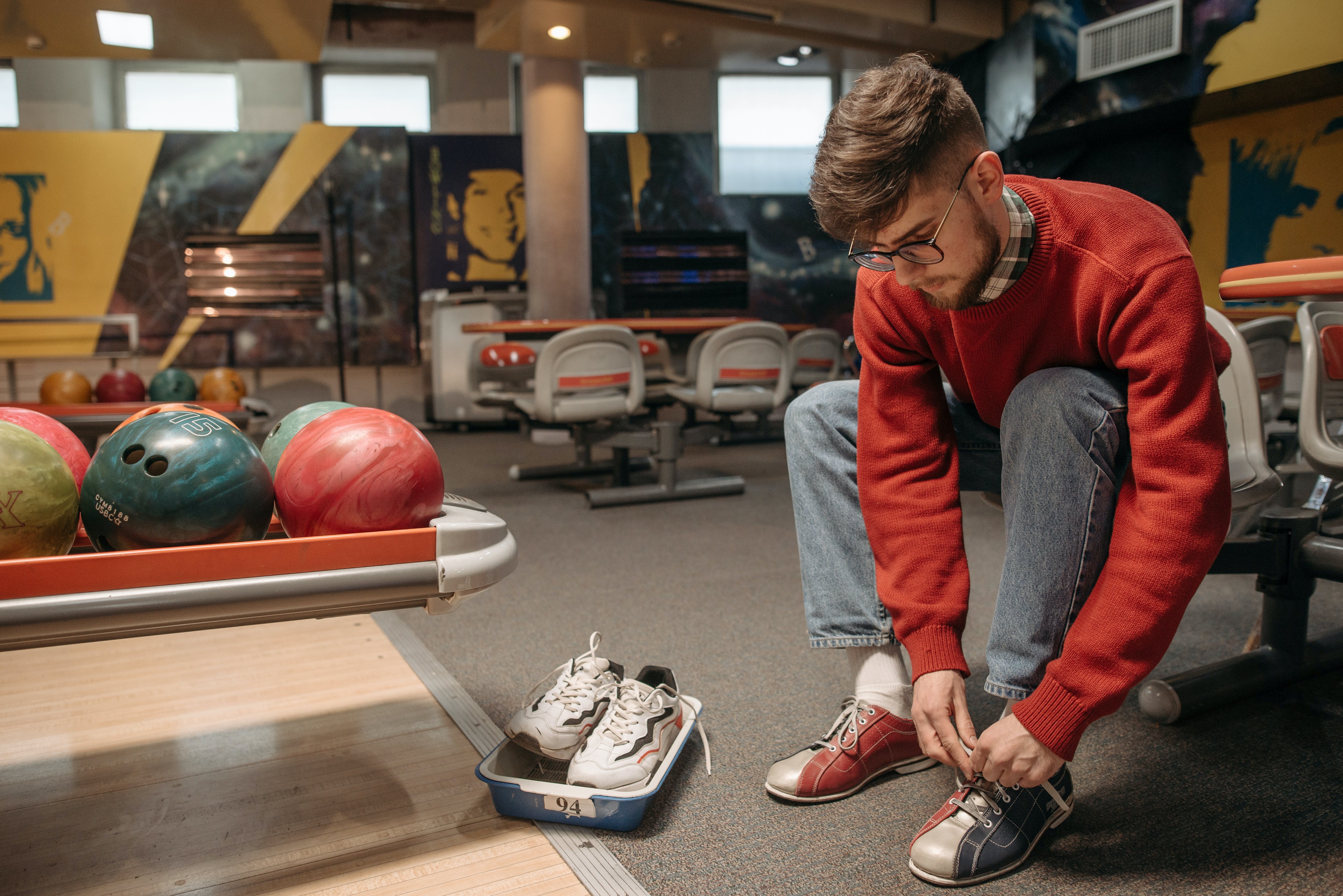 Nike Bowling Shoes For Men: High-Performance And Comfortable Shoes For Bowling