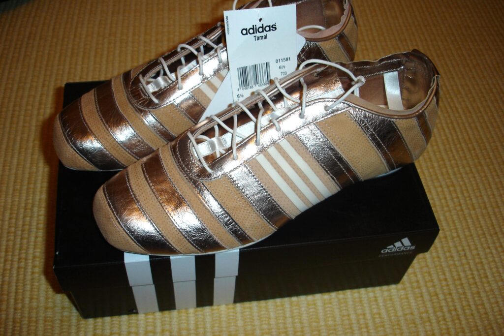 can-you-return-shoes-on-adidas