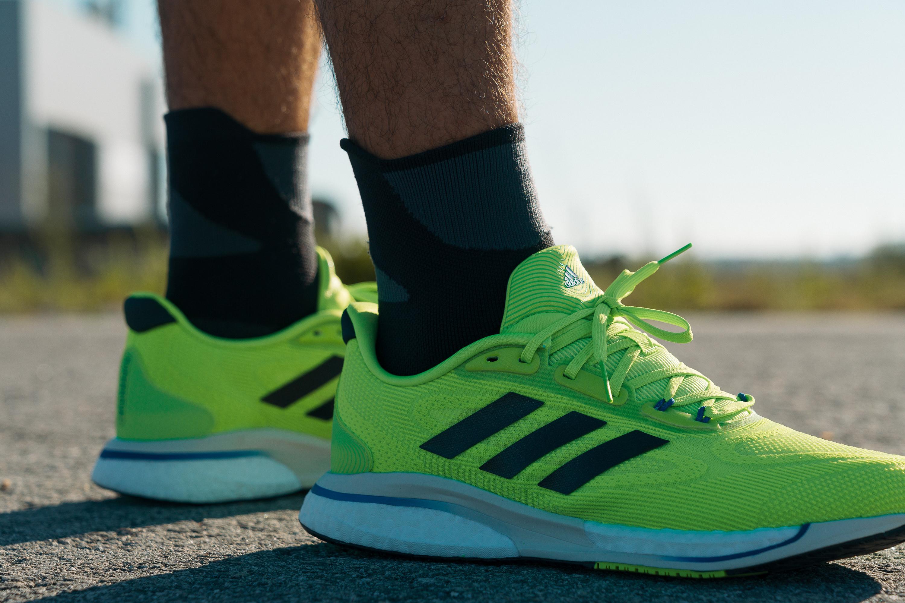 Adidas Supernova Vs Supernova Plus - scrap_google_ccl