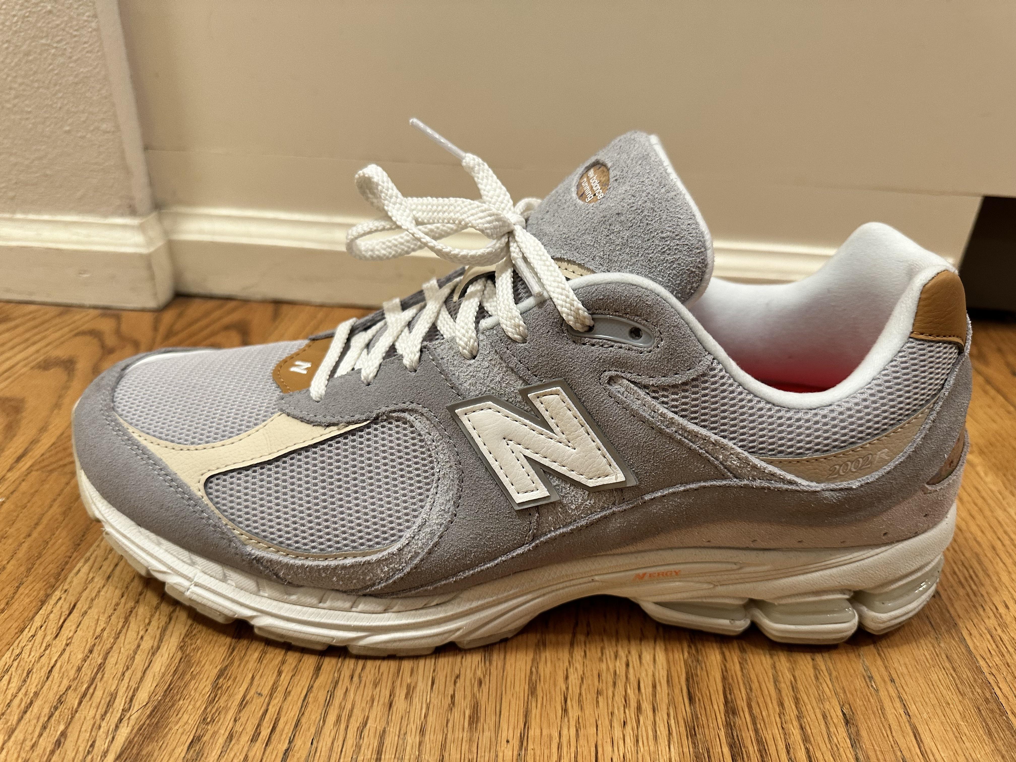 search image 2 New Balance 990 Vs 2002r 2